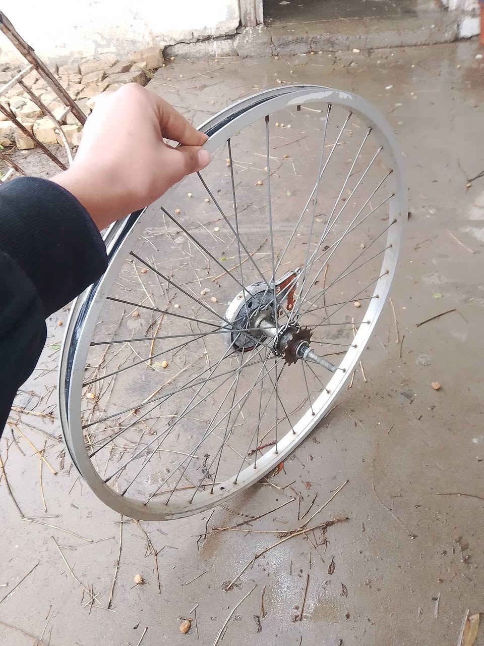 وياله للبيع حجم ٢٦ مختومات شرط مو تجاريات تجي تفحص بس موديل مابيهن والويل الخلفي جديد والويل الكدام استيل انضاف حيل بس يحتاج الهن تجريخ قليل السعر ٢٠ وبيهن مجال لطيبين


**إذا كنت صاحب هذا الإعلان وتريد حذفه لأي سبب، رجاءا أرسل رسالة إلى الدعم الفني**