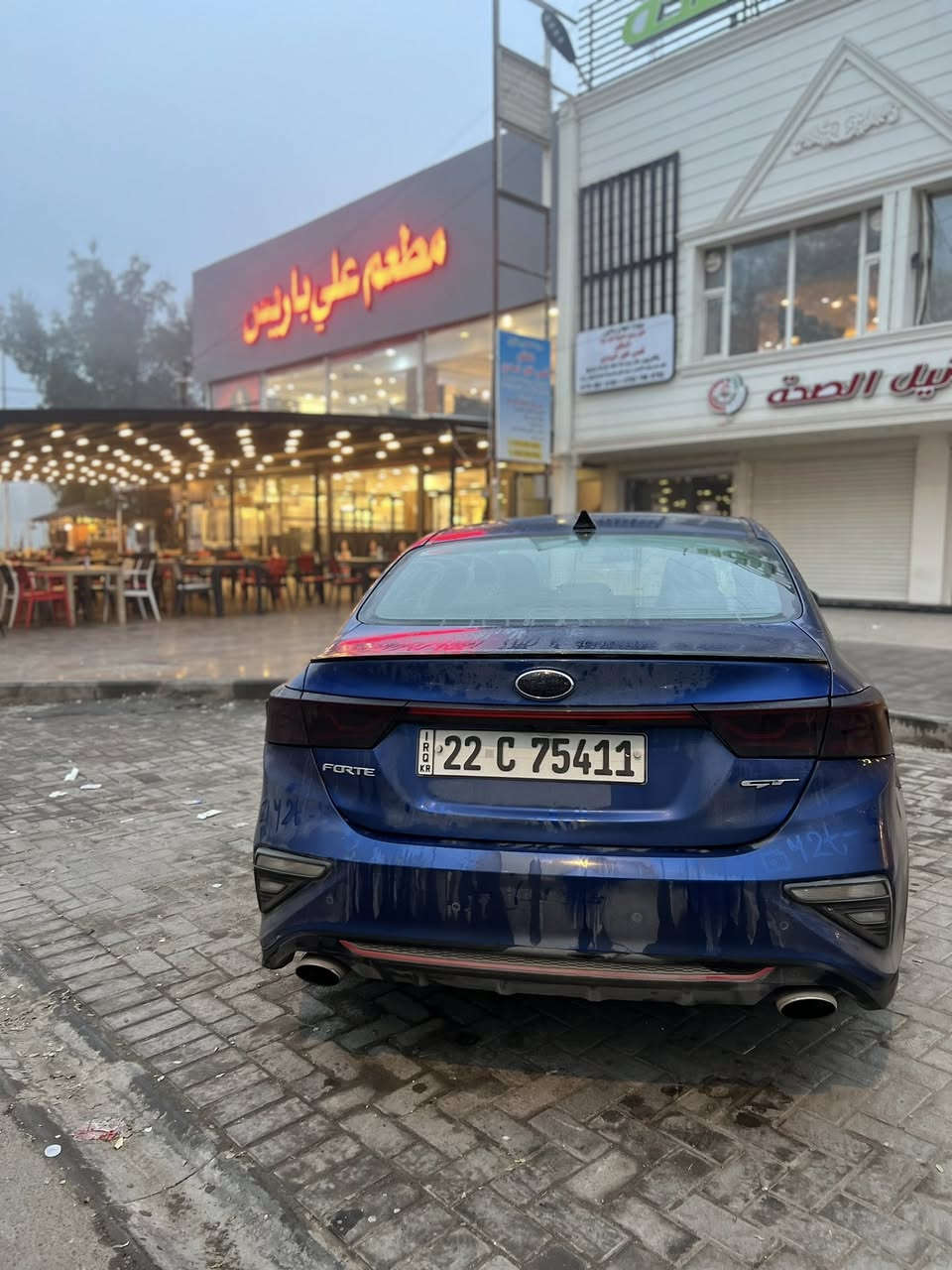 السلام عليكم جميعاً
كيا فورتي GT موديل 2021 للبيع 
لون ازرگ 💙 
رقم اربيل
السيارة فول مواصفات للاخير ماكو شيء ناقصها 
محرك 1600 turbo صاروخ 🚀 
گير DSG رياضي دبل كلج 
السيارة عليها منضومه كامله زينون 
ليد نهاري وبك لايت ليد 
فتحتة سقف سلايد 
حساسات 360 
رادار امامي 
مانع خروج عن المسار 
مثبت سرعة ذكي 
تراكشن 
نقاط عمياء 
3 وضعيات قيادة (نورمال / سمارت / سبورت ) 
شاشة جبيرة تدعم كاربلي واندرويد اوتو 
مري تعتيم 
سماعات صوت رعب 
دبل اكزوز بلادي صوت يخبل 🔥
كشنات جلد جلد اسود مطرز احمر GT 
كشنات امامية تدفئة تبريد 
كشن السائق كهرباء بالكامل 
تحكمات ستيرن كاملة 
شحن لاسلكي وبعد بيها سوالف هواي 
السيارة نضيفة وكلش جديده ماشية(59ميل) رايدها ‼️140‼️وبيها مجال ماگطع سعر ؏ تلفون نهائي تجي تشوف وتقتنع ونتفاهم وانه بالخدمه 
باسمي السيارة تحويل ووكالة ثاني يوم 
❗️حادثها جاملغ السائق الخلفي شوية من الباب وبيها بارد ؏ كد شبر بالبنيد وشبر بالقمارة مال شحن غير هذا السيارة نضيفه وتخبل ومداريها احسن دهن وبانزين مكاسر محسن وسوبر حته الگير مبدل دهن وفلتر وجاهزه ؏ اخر حباية ❗️

❤️***********❤️
