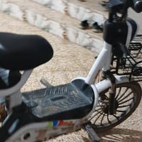 سرعة ٥٠ • ٥ بطاريات أصلية • نظيف