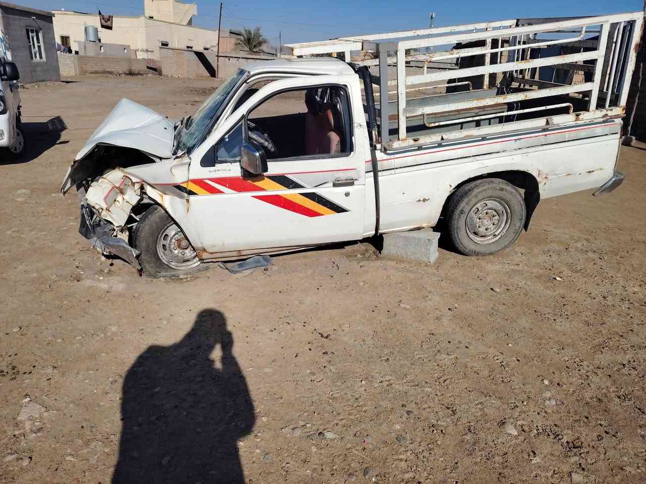 اسلام عليكم سيارة للبيع  ع حادثها رقم تريد وكالة تريد تحويل شرط
***********
