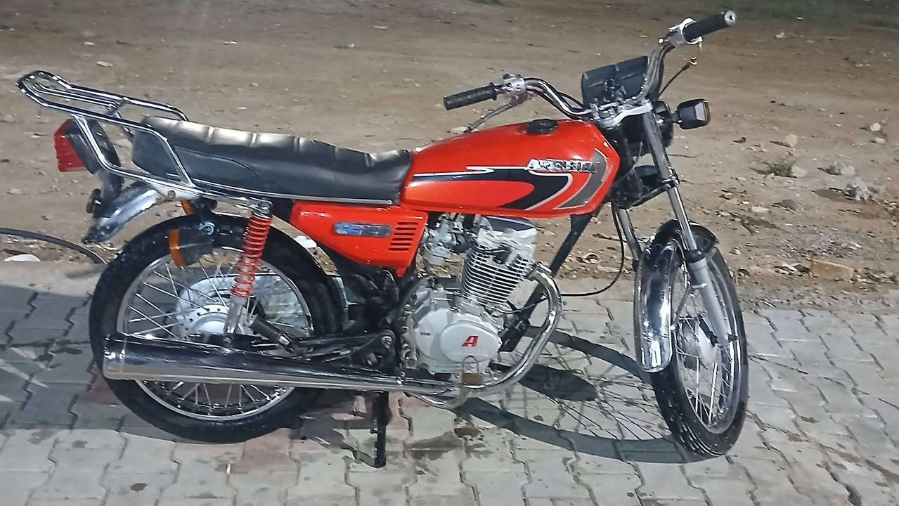 اربعه كير ارشا ٢١  للبيع اورراق السعر٥٥٠ 
للاتصال***********
