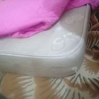 دوشك • سفنج مضغوط • جديد