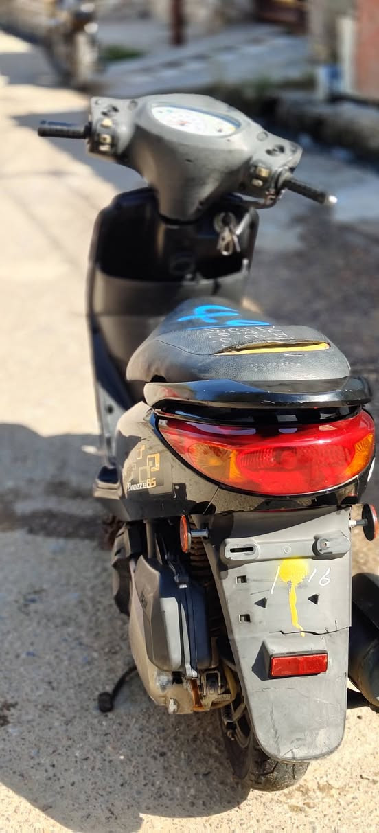 سلام عليكم بريز ببغاء دراجه رمبهه ع وضع اليابان كفاله عامه موديل 2013
نوزل 
لايت زنون 
مكاني رفاعي تفيج 
***********
