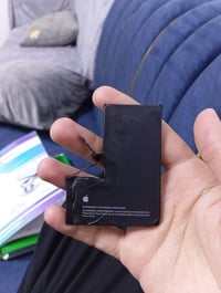 آيفون ١٣ • بطارية • شحن ٨١٪