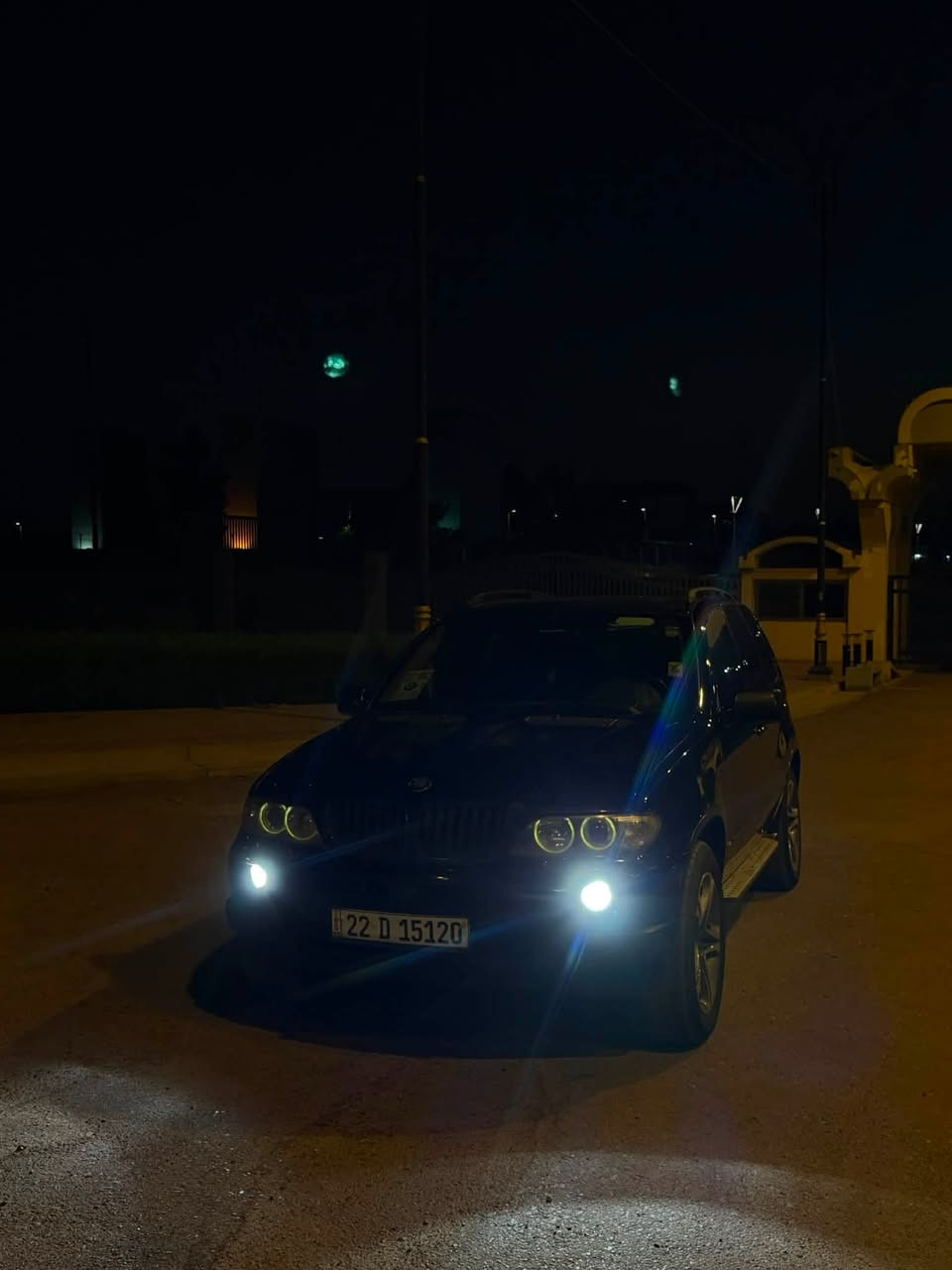 السلام عليكم BMW للبيع
موديل 2005
الفئه X5 
سياره جاهزه لل اخير كير مكينه تبريد ثلج صدر امامي خلفي غرفه جلد كشنات كهرباء كامره  خلفيه مكفوله من الصبغ والضربه سياره احله من الصور 
السعر 100$ 
رقم الهاتف ***********
العنوان جزيره بغداد السياحيه
