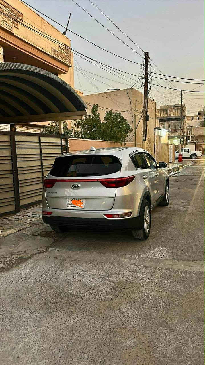 كيا سبورتج 2017 وارد امريكي حادثة بابتين مبدلات رقم بغداد ب١٦٥ ورقة  بيه مجال فور ويل نص  مواصفات  
 مكاني بغداد الزعفرانية
رقم الهاتف : *********** بغداد, العراق
