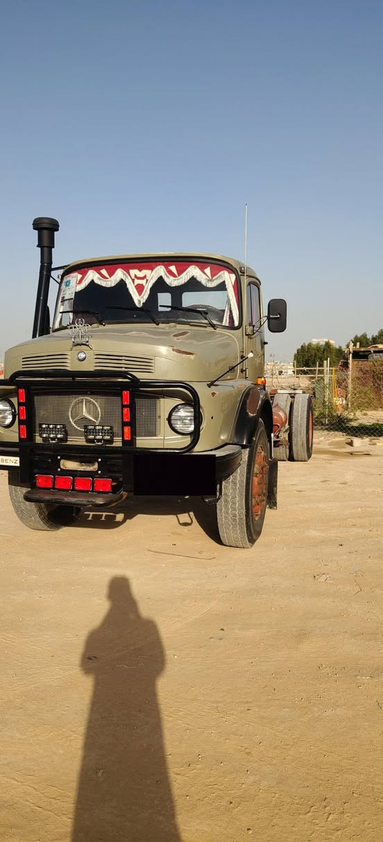 السلام عليكم قجمه للبيع موديل 80 مكفوله كفاله عامه من كلشي كلها شركه جديده كير مكينه شاصي اكسن  كله على شرط شاصي خام مامصبوغ قماره جديده مبخره تبخير بيسط جداً  رقم الانبار انكليزي مكان الاستفسار اتصال ***********
***********
