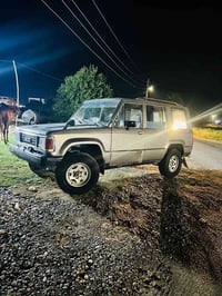 للبيع ازوزه ماعايزه شي بحاله جيده محرك شرط كير شرط السعر 28وبيه مجال ا...