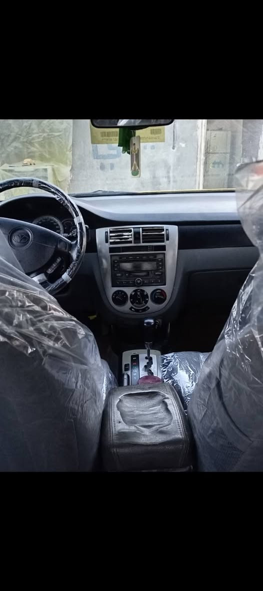 السلام عليكم للبيع اوبتره 2008 رقم بصره تحويل ثاني يوم سنويه 2030 تخم تاير حداديه جديده كير محرك كفاله كهربائيات كلها شغاله لل استفسار اكثر اتصل ***********
