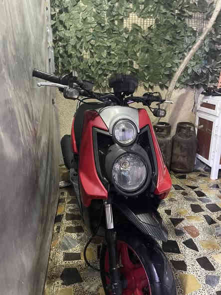 السلام عليكم جبلي البيع مال حاويه كفاله عامه كل نقص ما بيها درجه جديده شوفت عينك مكان بغداد شعب درجه بيه تزويد بيه كور بصمه مروس شعندك نزل 
الرقم ***********
