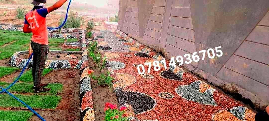 عندما يبدع ذوي الاختصاص فلا سبيل لهم سوى الاحتراف😉هندسة وديكورات الحدائق🏞وزراعة الثيل مستعدون للعمل في جميع المحافظات🇮🇶 والمنازل🏫 والمتنزهات💒 ودوائر الدولة🏢 وهاذي بعض الصور والفيديوهات من أعمالنا العنوان النجف  للسفسار 
اكثر مراسله الصفحه او اتصال ***********
