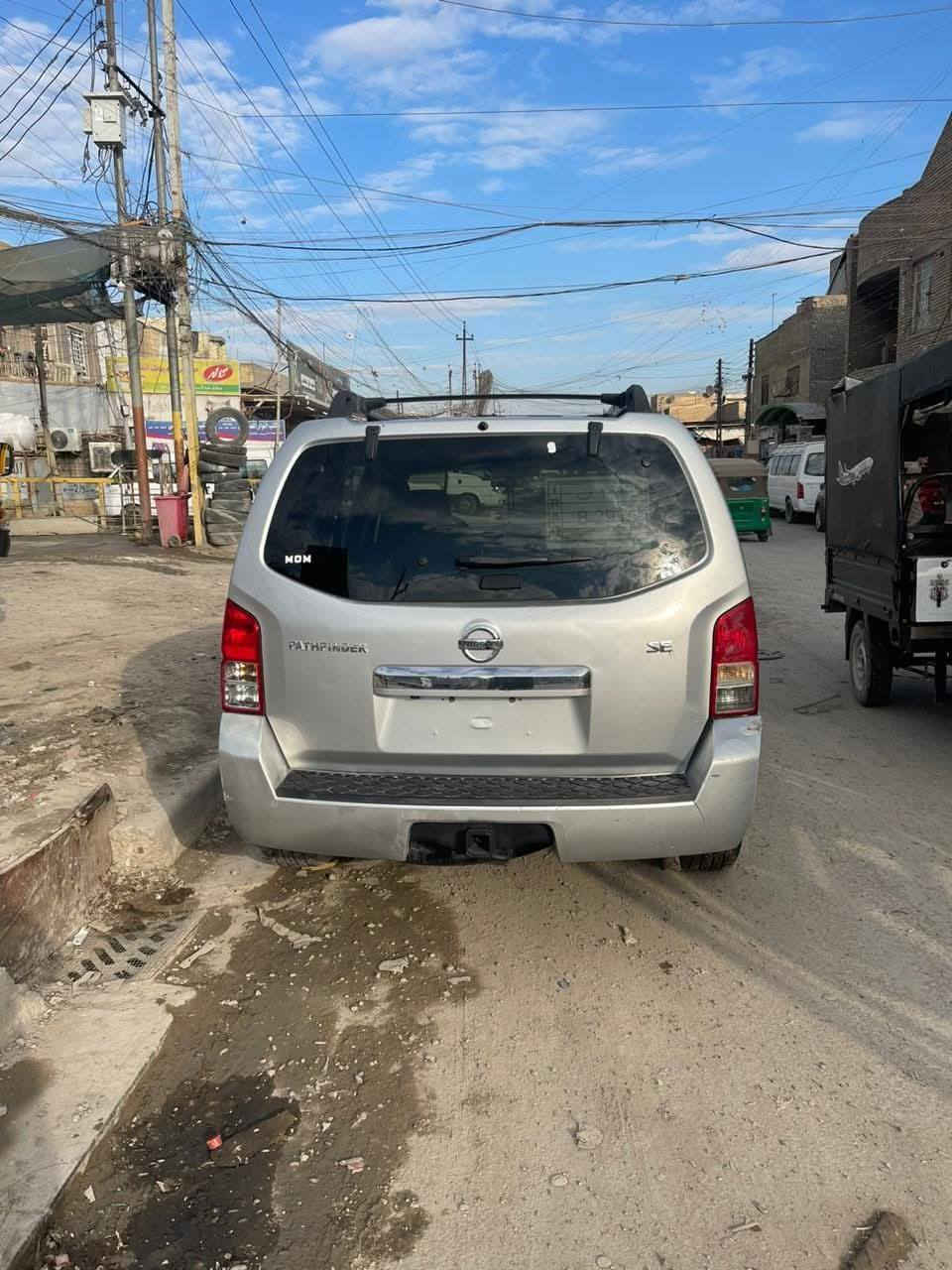 السلام عليكم نيسان باثفندر للبيع  2008 السيارة وارد امريكا ضربتهة جاملغ و بنيد مصبوغة عامة بسبب جراد و جمالية عارضهة 68$
رقم الهاتف *********** 
رقم واتساب ***********
بغداد الشعب
