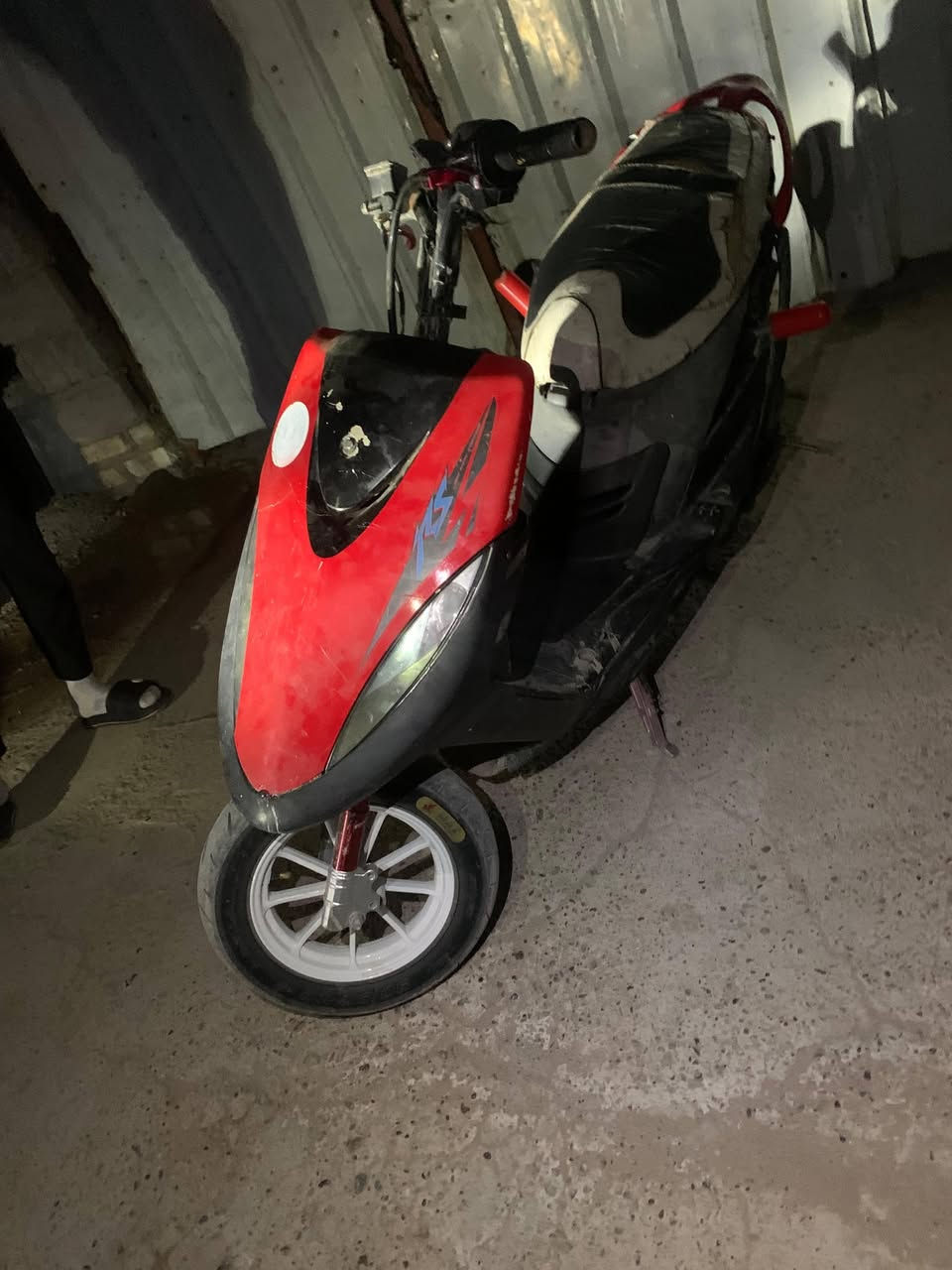 ماكس عدله 55 للبيع
سلام عليكم ماكس عدله 55شلعه ومعدل خير من الله بيه صدر رياضي ويل مشيف ابيض ولخلفي وردي حمالات مال تعليك يدات مال بريك كرزيات كشن مال اربعه اصلي بس يرادله ترتيب  صفح لا نضوح لا تبخير لا تأخير شغاله سلف هندر ولسلف جديد بس يرادله كتف شحن فقط هاذ نقصه دراجه وصخه تجي تاخذه من باب بيتي مغسوله وكامله وصافيه رايده ب 450 وبيه مجال حك الجيه مكاني بغداد الدوره البعيثه 
*********** وبي واتساب
