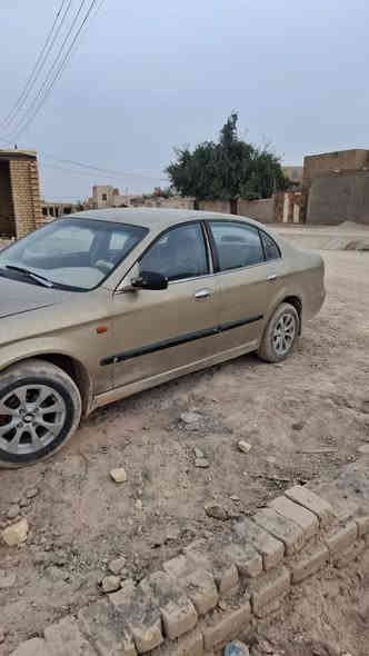 سلام عليكم للبيع مديل 2000 رقم بغداد سنويه 2028 شرط تحويل سعر 35وبيه مجال مكفوله كفاله عامه كير محرك لشرط *********** مكان سماوه الخضر
