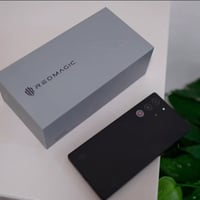ريد ماجك ١٠ برو • نظيف جدا • شاحن ١٢٠ واط
