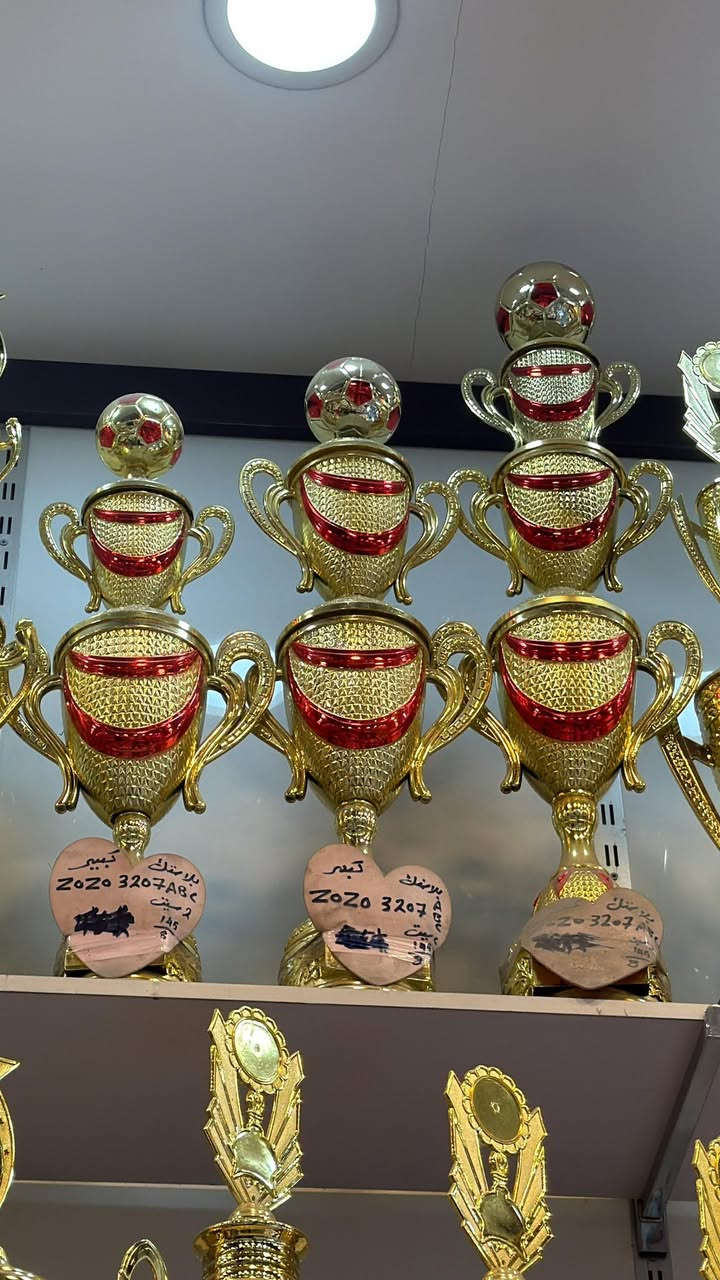 هلا شباب شغل جديد عل شهر رمضان مبارك عروض خاصه شرط كل ساحات الخماسي يم قصي سبورت حسب الطلب كل بطولات قصي سبورت ***********
