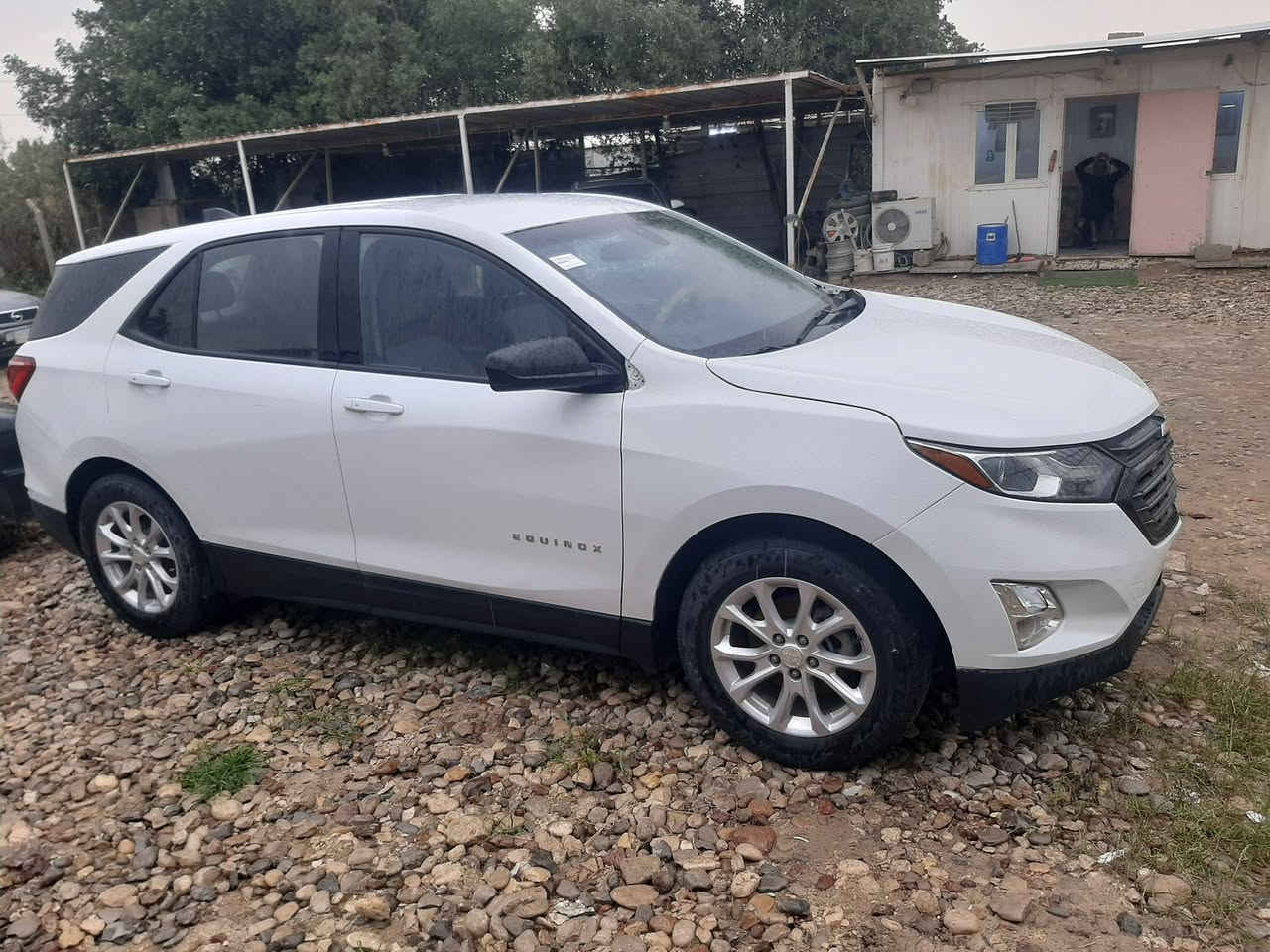 كوكنس ١٩ .
بيه جاملقين وبنيد والباقي مكفول .
سياره حلوه حيل ورخيصه ١١٥ .
رقمه واسط .
تحويل مباشر. 
الرقم ***********
