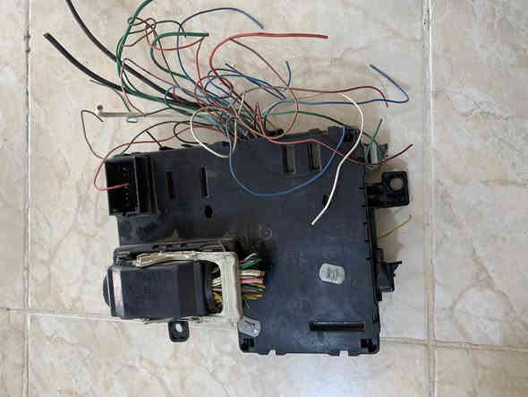 قاعدة فيوزات سيدونا -كرنفال موديل ٢٠٠٨-٢٠٠١٤
سعر القاعدة ١٥ 

يتوفر توصيل لكل المحافظات 

للحجز والاستفسار مراسلتنا او الاتصال : 
***********
