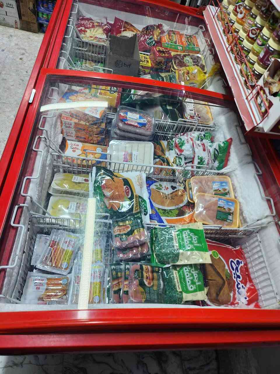 مجمده في منطقة البلديات التواصل على 77017490369 بيع سريع بسعر مناسب جدا


**إذا كنت صاحب هذا الإعلان وتريد حذفه لأي سبب، رجاءا أرسل رسالة إلى الدعم الفني**