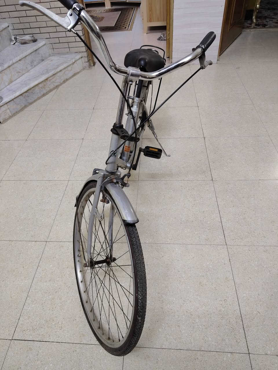 بايسكل للبيع سعر 90
الف... بي مجال قليل... الاستفسار على الخاص


**إذا كنت صاحب هذا الإعلان وتريد حذفه لأي سبب، رجاءا أرسل رسالة إلى الدعم الفني**