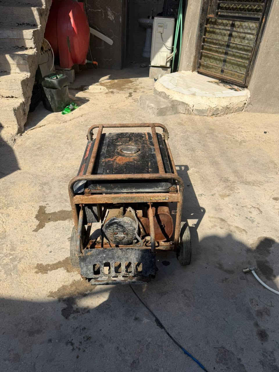***********مولد للبيع ٣٥ امبير
السعر ٣٥٠
