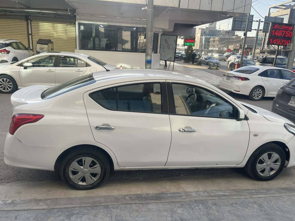 نيسان لاكشميباي ٢٠١٥ توماتيك 
چوار پارچەی. بۆیاغە. بی. داخی  سەنەوی هاتا ٢٠٢٧/٧ تازەیەیە   بەناوی. خۆمە   کارەبای. بەشەرت 
*********** أربيل, العراق
