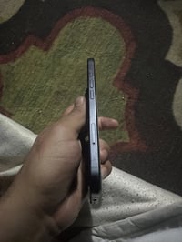 آيفون ١٦ عادي • نضافه • بطارية ١٠٠
