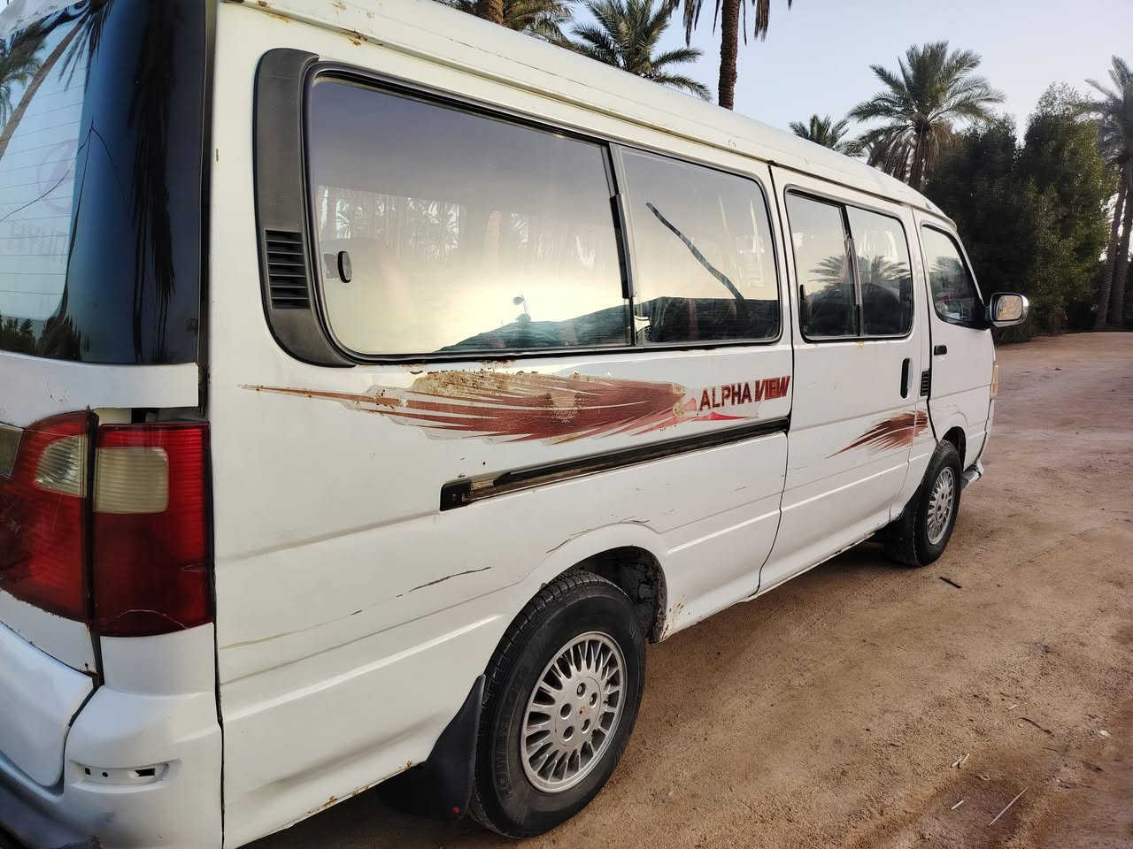 سلام عليكم فتون مديل2010 رقم نكليزي بسمي احولك ثاني يوم مصفره هيه وغرامه سنويه 30.. مكينه بلادي جديد صالي شهر من شديته هيه والكير وتخم تاير.. سياره جاهزه..  اشاصي جهة العبري معمر.. دوشمه نضيفه جلد.. اسعر 63وبيه مجال حك اجيه ***********.. بابل
