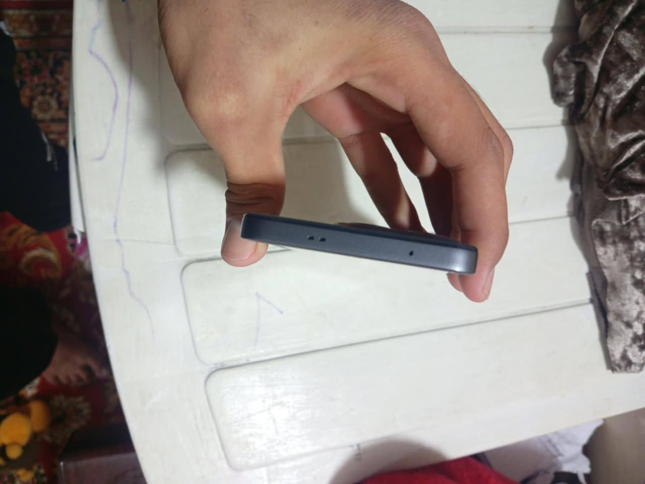 اغراضه كامله 
جهاز جديد استخدام قليل ونضافه كدام العين 

 شراي يتصل مو شراي لا يتصل

اسم جهاز TECNO POVA 7 Ultra 5G

ذكرته 256===رام12=12...شاشه 144هريتز 

بوبجي 120 فريم معروف جهاز بي نشره بل ضهر

دبل سماعه دبل شريحه ع فيس ما ارد تصل تدلل هذول بياع شراي لا تصير لوتي تكسر بي 

سعره 350جماعت280 لا تعلق نصيحه

مكاني موصل رقمي ***********
