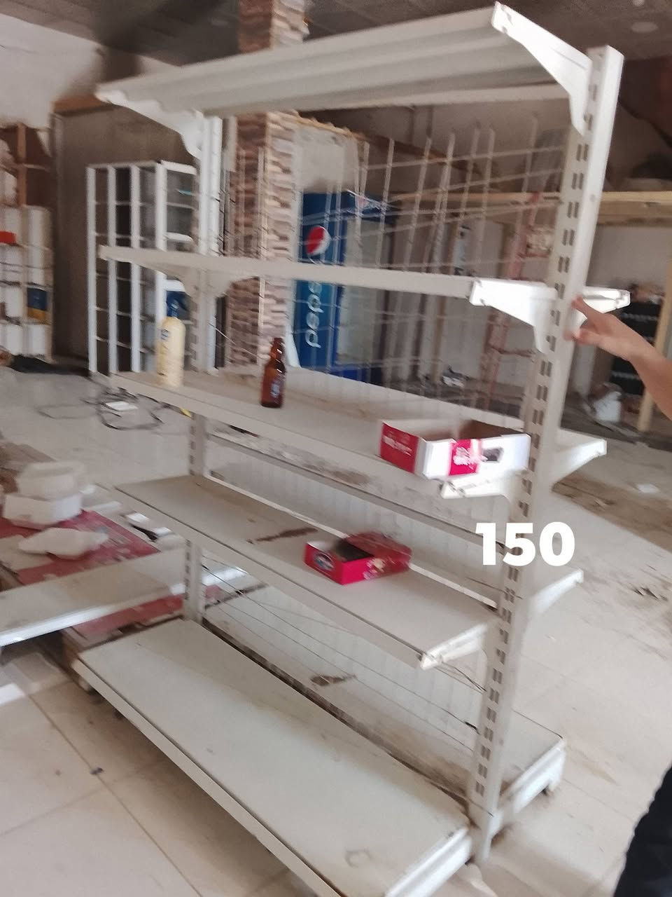 مكاني سماوة مكتوب السعر على الصورة  وبي مجال 
رفوف محل غذائية للبيع اتصال ***********
