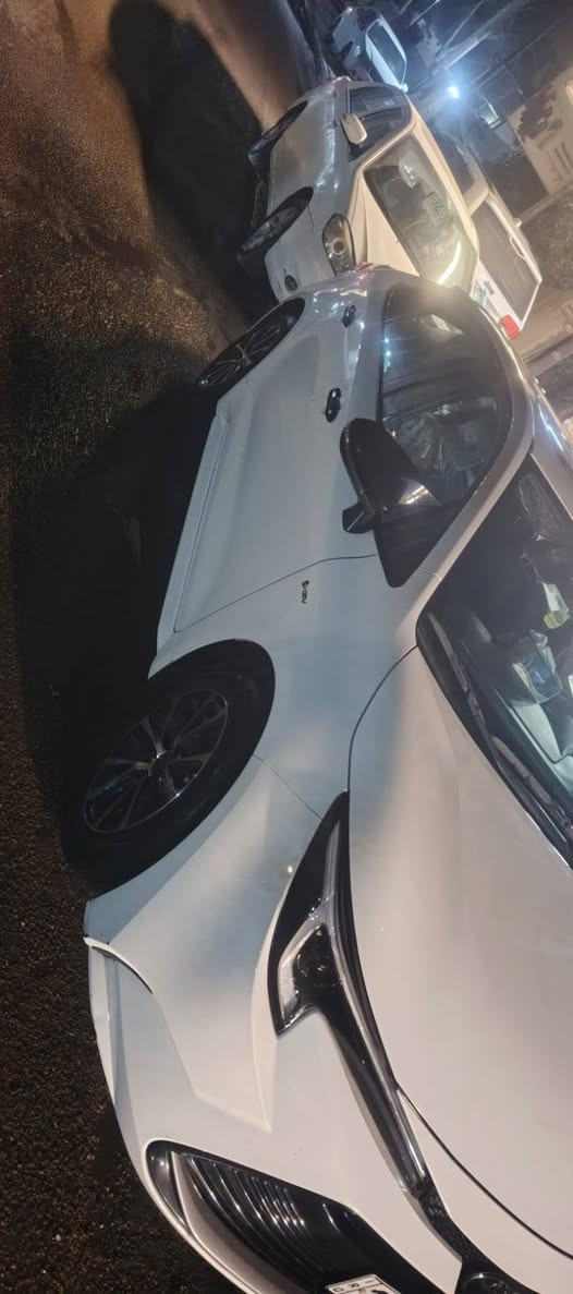 كورلا للبيع ٢٤ خليجي رقم بغداد الشكل الخليجي مقفوله من صبغ ماشيه ٢١ الف الاتصل ع رقم***********
