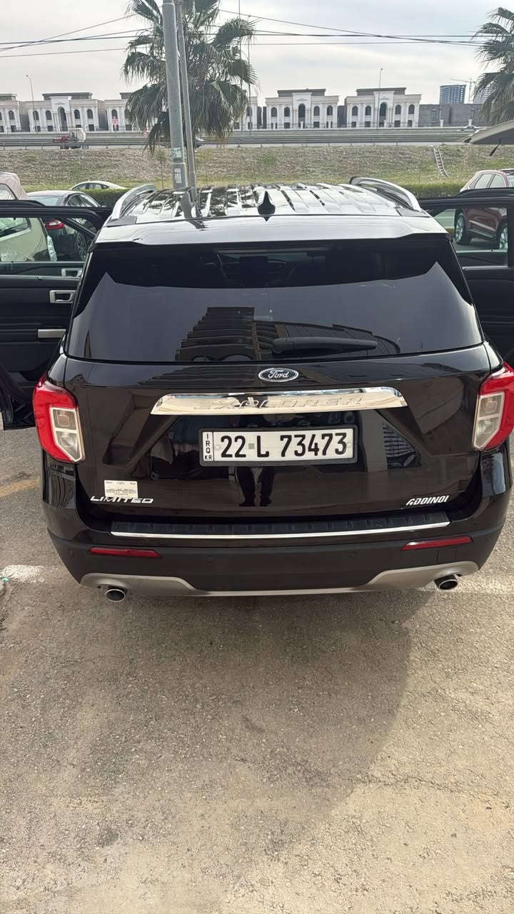 السلام عليكم
فورد 2021 
ماشيه 150 الف 
بدون صبغ 
فقط تعديل بارد بالجاملغ والباب جهة السايق
السعر 21 ونص  الف وبي مجال مكاني بغداد كرادة ***********
