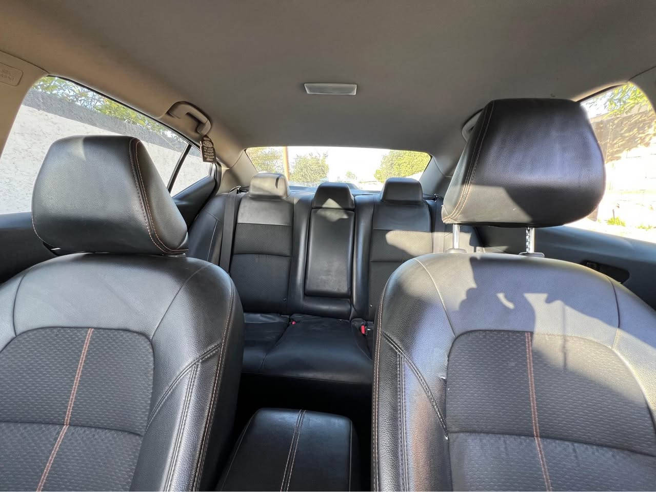 التيما SR 2021 سلفر 
———————————-
- مستشعرات توقف ذاتي ( امامي - خلفي )
- حساسات وكامرا خلفية
- رادار + تحديد مسار امامي
- مثبت سرعه 
- ⁠شاشة كبير ابل كار بلي
- ⁠نقاط عمياء
- ⁠مقوط رياضي D 
- ⁠ويل 20
- ⁠لايتات LED
- ⁠تشغيل عن بعد 
- ⁠دخول بصمة
- ⁠سنوية جديدة ورقم جديد وباسمي تحويل ثاني يوم
- الضرر ربع بونيد و ايرباك ستيرن فقط وراجع سستم بلادي
- ⁠بدون دواخل وشواصي ولغود بشرط / كير ومحرك بشرط كركوك, العراق


**إذا كنت صاحب هذا الإعلان وتريد حذفه لأي سبب، رجاءا أرسل رسالة إلى الدعم الفني**