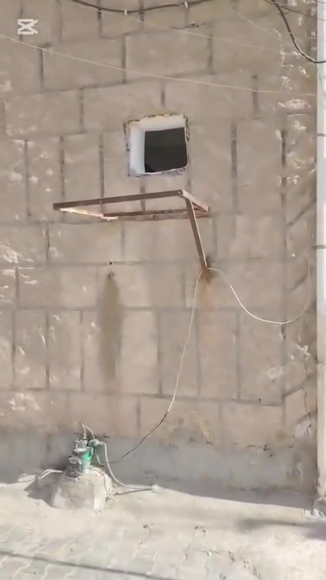 السلام عليكم
بيت للبيع بغداد الحريه الثانيه مقابل مكتبه الكروان وشارع المدارس التفاصيل أكثر على الاتصال ***********

