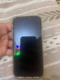 ايفون Xs جهاز نظيف مبدل شاشه نوعيه زينه وين ميعجبك افحص وبطاريه الجهاز...