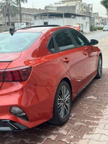 السلام عليكم 
Kia  FORTE 2023 GT Lien
حادث السياره جاملغ وبنيد بل حافه راجع عل بارد وبنيد نصه مصبوغ بدون ايرباك السياره
مواصفاتها
بصمه
بصمه ابواب
تحكمات
رادارات امامي خلفي
وهواي موصفات بيها معروفه هيه
رقم بغداد
سعارها 168 وبيها مجال قليل
هاتف ***********
