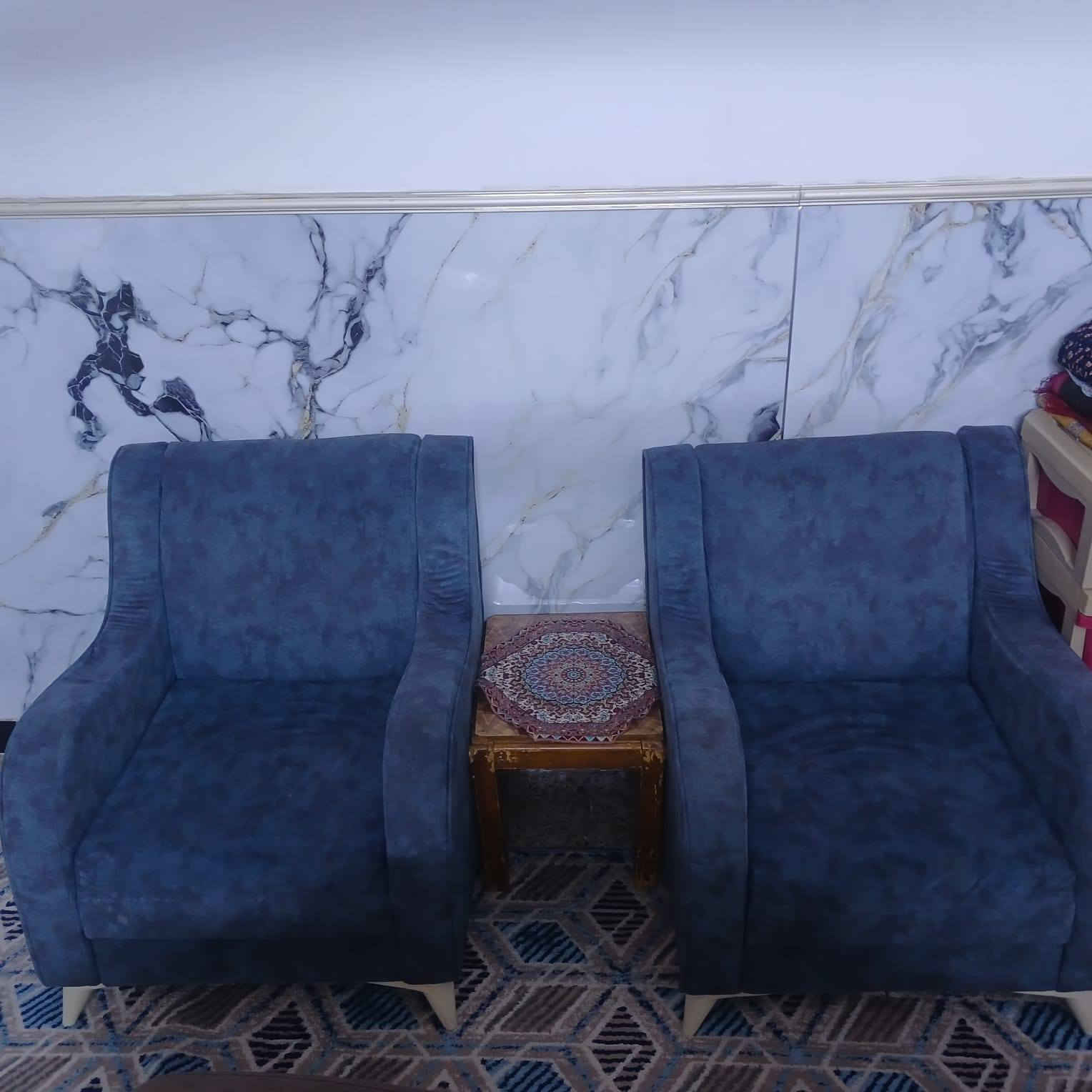 السلام عليكم  للبيع بسعر مناسب نضيف كولش ***********
