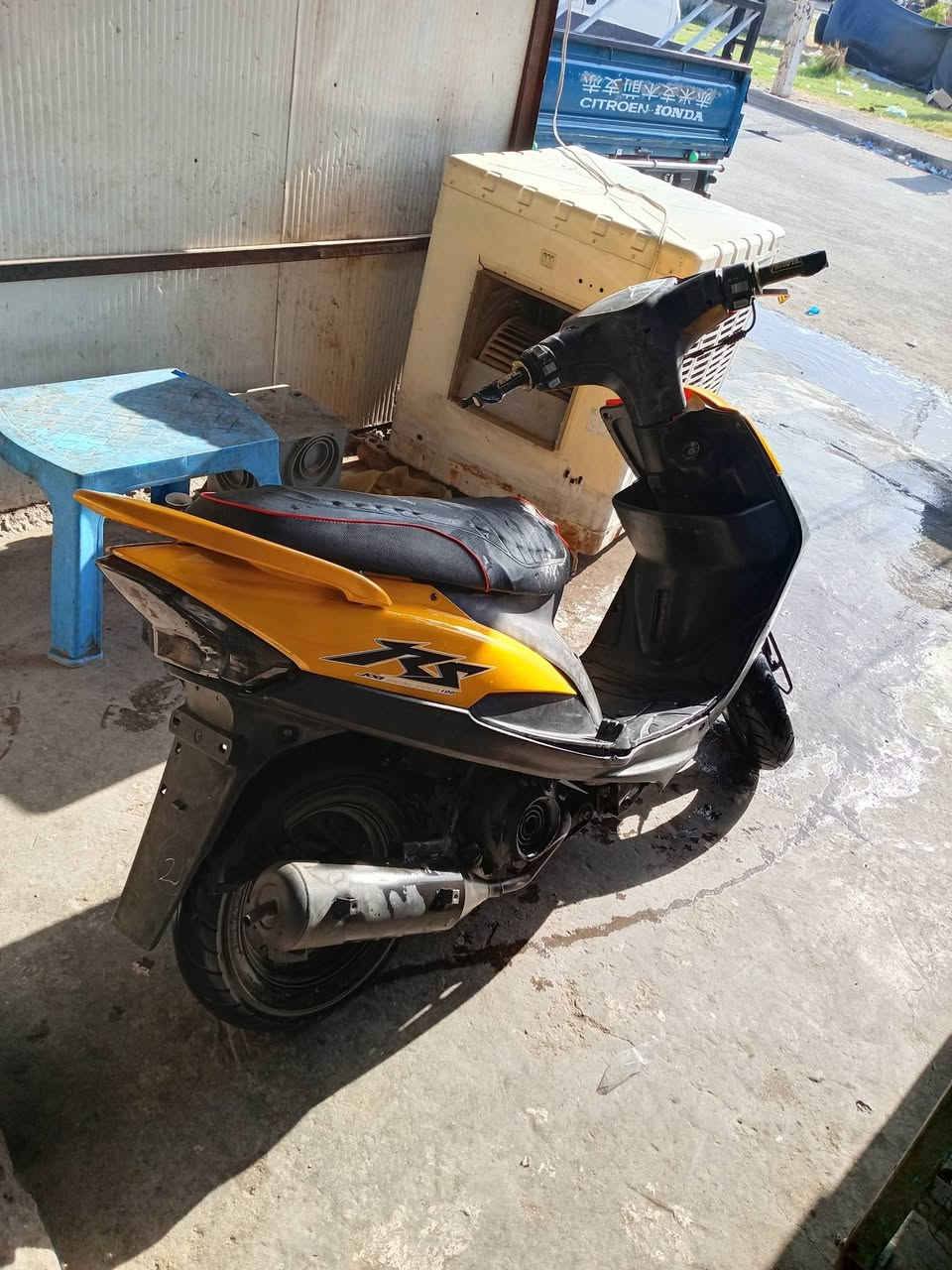 السلام عليكم ماكس عدله للبيع كلهه مختمه سوادات اشاير عداد سرعه كله ختم واحد دراجه مكينه خرسه شلعه ومعدل خير من الله ربع نكره سلف دراجه ملحه وحله من صور السعر 400بيهه مجال قليل العنوان بغداد البياع رقم الهاتف ***********
