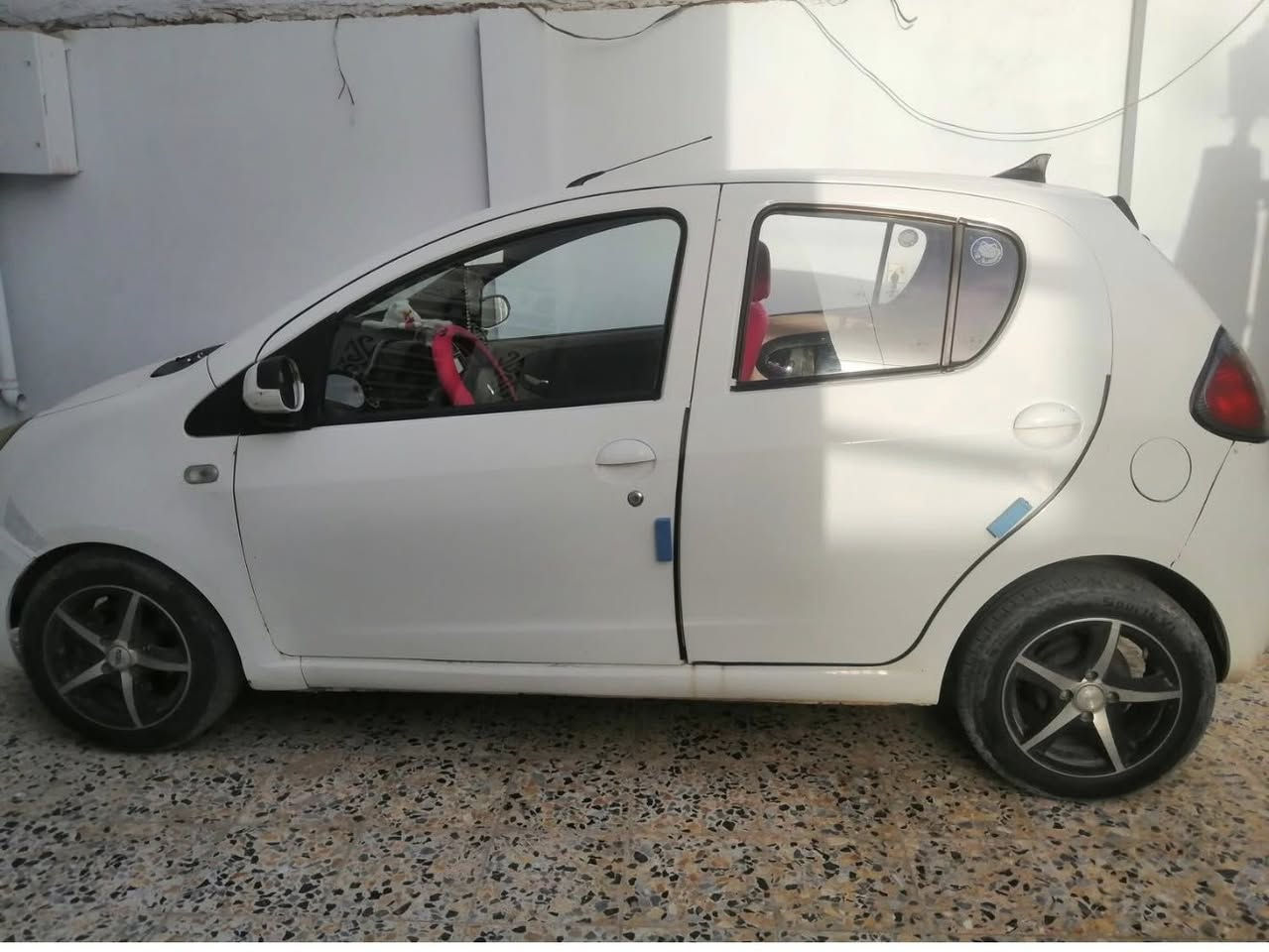 با ندا 2013 تبريد ثلج  مكينة بلادي سعر 45رقم دولي باسمي مكان نجف رقم موبايل ***********
