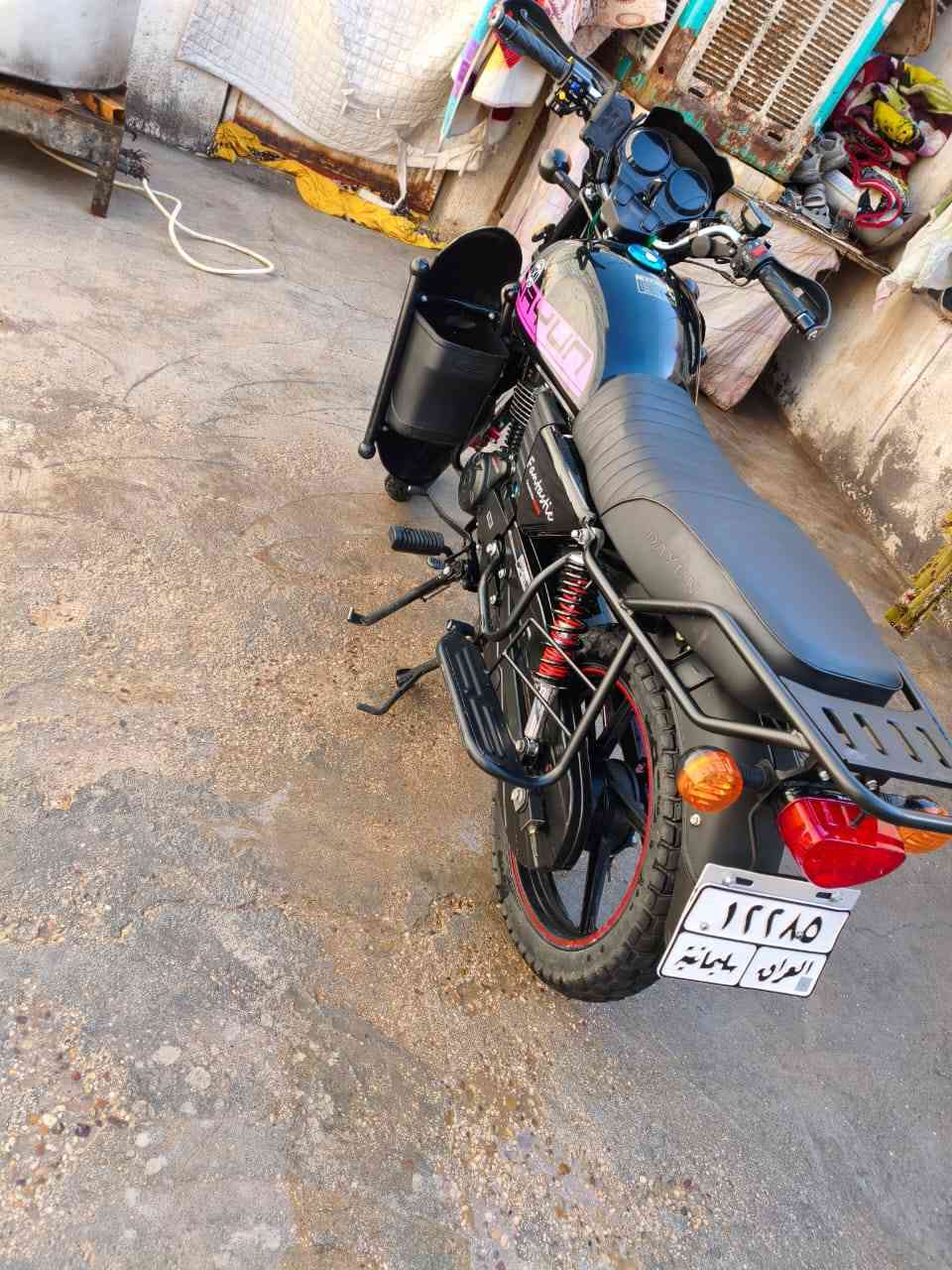 سلام عليكم دايون جبلي يل 2025 مرقم سليمانيه صاله شهر من طلعت من الوكيل السلامي مكفوله كفاله عامه من كلشي مكينه ضربه كلشي مكفول سعرها 2250 وبيها مجال مكاني بابل بكرلي الرقم ***********
