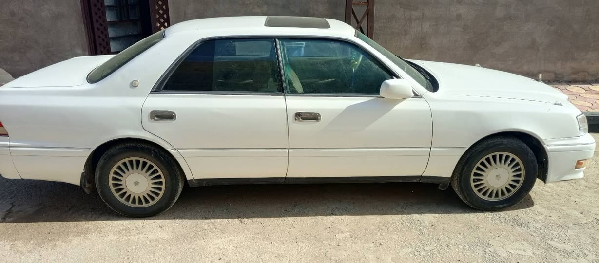 السلام عليكم راس الثور فلات موديل 1999
فول مواصفات فتحه جنجر سياره نقل جثه بليته كامله تحويل ثاني يوم رقم دولي نجف سنويه 2028
مكينه 3000فيفيتي بيهه بگن 
مصبوغه جماليه فقط لا ضربه ولا كصه 
سعر 68 بيهه مجال قليل  
مكاني ناصريه ***********
