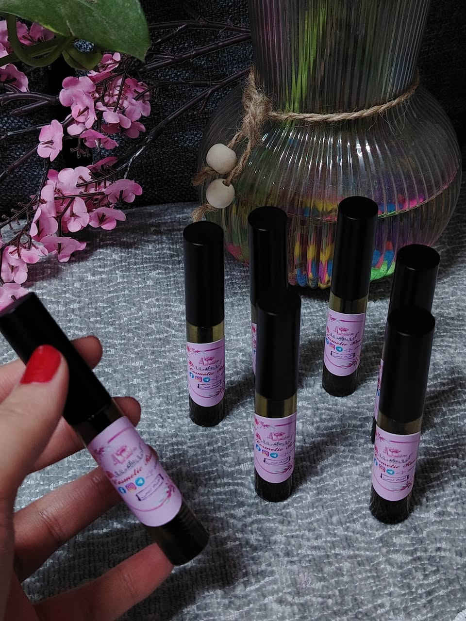 ✨ زيوت الرموش والحواجب المميزة✨ 

دللي عيونج بعناية فائقة!
زيوتنا تساعد على تكثيف الرموش والحواجب، تعطيها طول، كثافة، ولمعان طبيعي، وتمنحها مظهر صحي وجذاب يخلي النظرة ساحرة.✨

خلي كل رمشة وكل خط حاجب يلفت الأنظار ✨

📩 للطلب أو الاستفسار راسلونا خاص.


**إذا كنت صاحب هذا الإعلان وتريد حذفه لأي سبب، رجاءا أرسل رسالة إلى الدعم الفني**