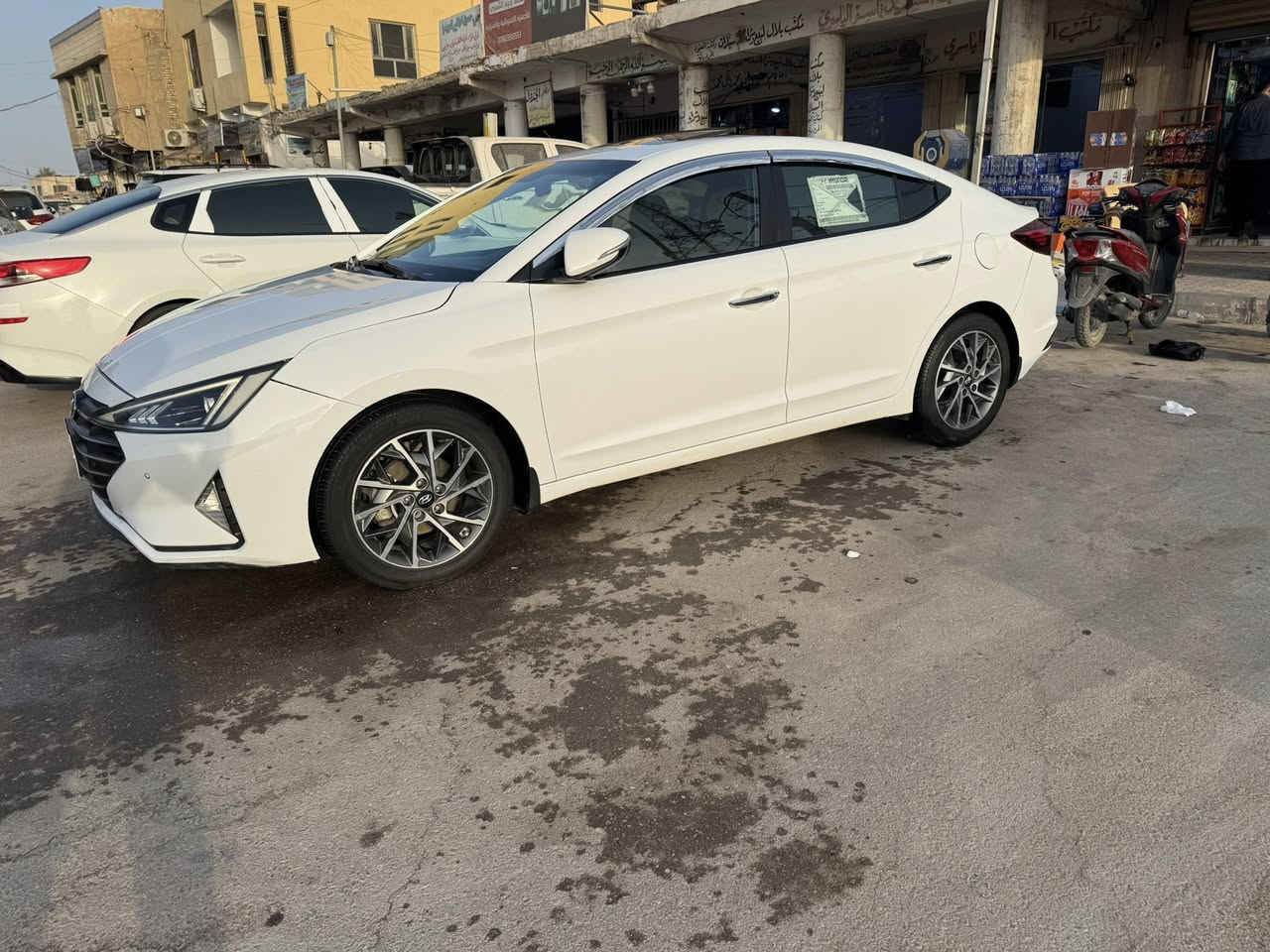 سلام عليكم النتره موديل2019  خليجي رقم بغداد 

فول مواصفات

 فتحه بصمه محرك 2000 دوش وكير at المرغوب

 حساس امامي خلفي لد امامي خلفي فول

تبريد قطعتين 

شاشه وكاميرا 
فول تحكمات 
مرأة شفط 

بيها فقط صبغ قيق جنطه بدون فتح بدون دواخل شرط 
للاستفسار 
***********
