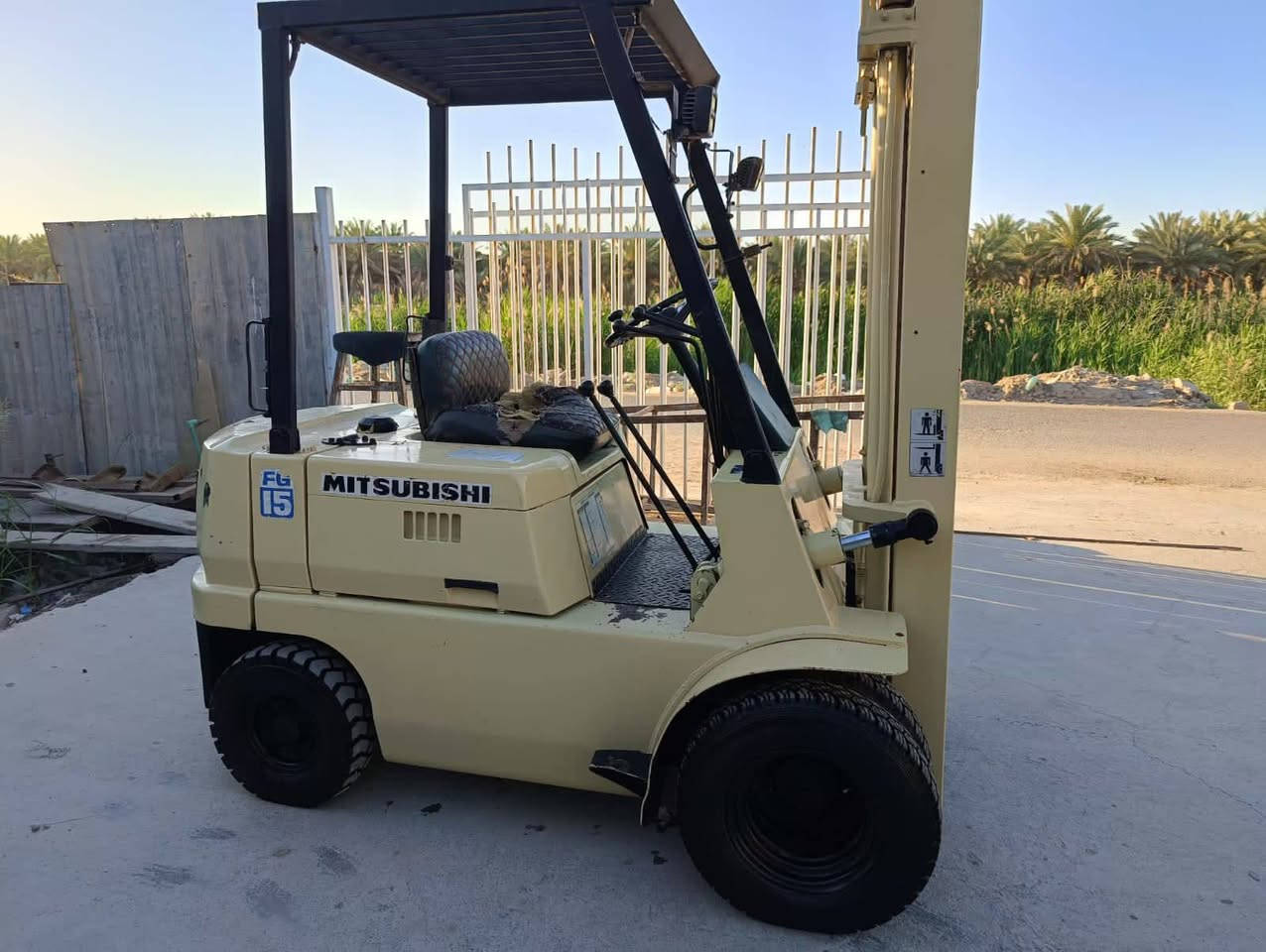 السلام عليكم رافعه للبيع شغاله 100بـ100 العنوان كربلاء حي العباس للاستفسار الاتصال على الرقم ***********مكلف بلنشر
