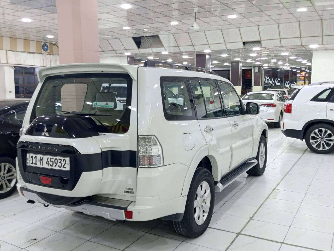 باجيرو حبتور 2015
وارد خليجي
صبغ جاملغ خلفي بدون دواخل والباقي مكفول
المواصفات 
فتحه 
3قطع تبريد 
تحكمات جهتين
فور ويل 
كرسي كهرباء
فول مواصفات عدا البصمه
رقم بغداد بأسمي
مكاني الفلوجة 
السعر ء175 وبيها مجال
للتواصل 
***********
