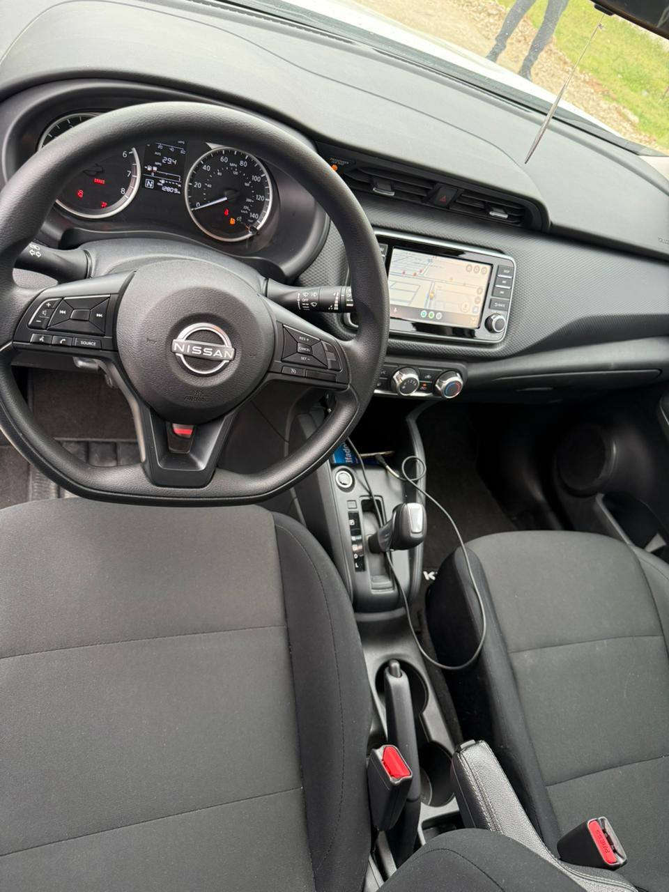 🚗 للبيع: نيسان كيكس S 2024
🔹 المواصفات:
محرك 1.6 لتر – 4 سلندر
قوة 118 حصان
ناقل تحركة أوتوماتيك CVT
دفع أمامي

🔹 التجهيزات:
شاشة + بلوتوث
مكيف هواء
زجاج ومرايا كهربائية
مثبت سرعة
حساسات خلفية
كاميرا خلفية
أنوار أمامية هالوجين �

🔹 الحالة: قطعة صبغ وحدة
💰 السعر :120
📞 للتواصل: *********** أربيل, العراق
