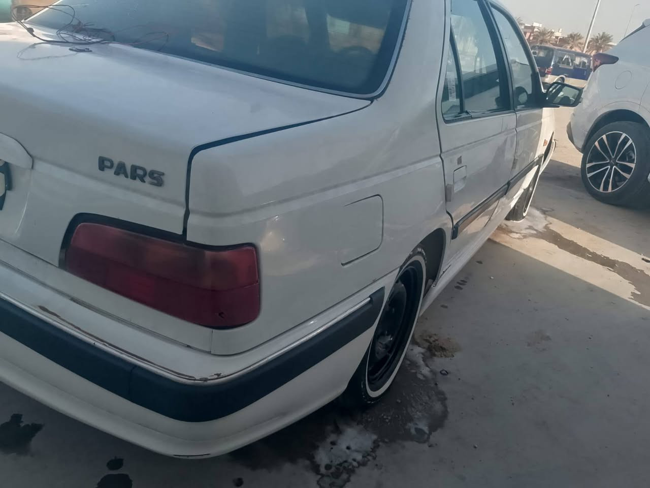 سلام عليكم بيجو بارس 2011 السياره حلوه مكينه كير بيه بنيد طاير وبيه جاملغ امبدل رقم مميز السياره حلوه السعر 40$وبيه مجال ***********
