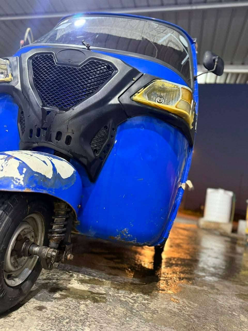 تكتك زيل مكينة 20 بجاج 
نقص فقط بريك امامي تخفيف يعني
***********
السعر (مليونين)
