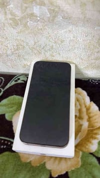 ايفون ١٦ برو ماكس للبيع ذاكرة ٢٥٦ بطارية ١٠٠ نموذج M ضمان ماستر  الجها...