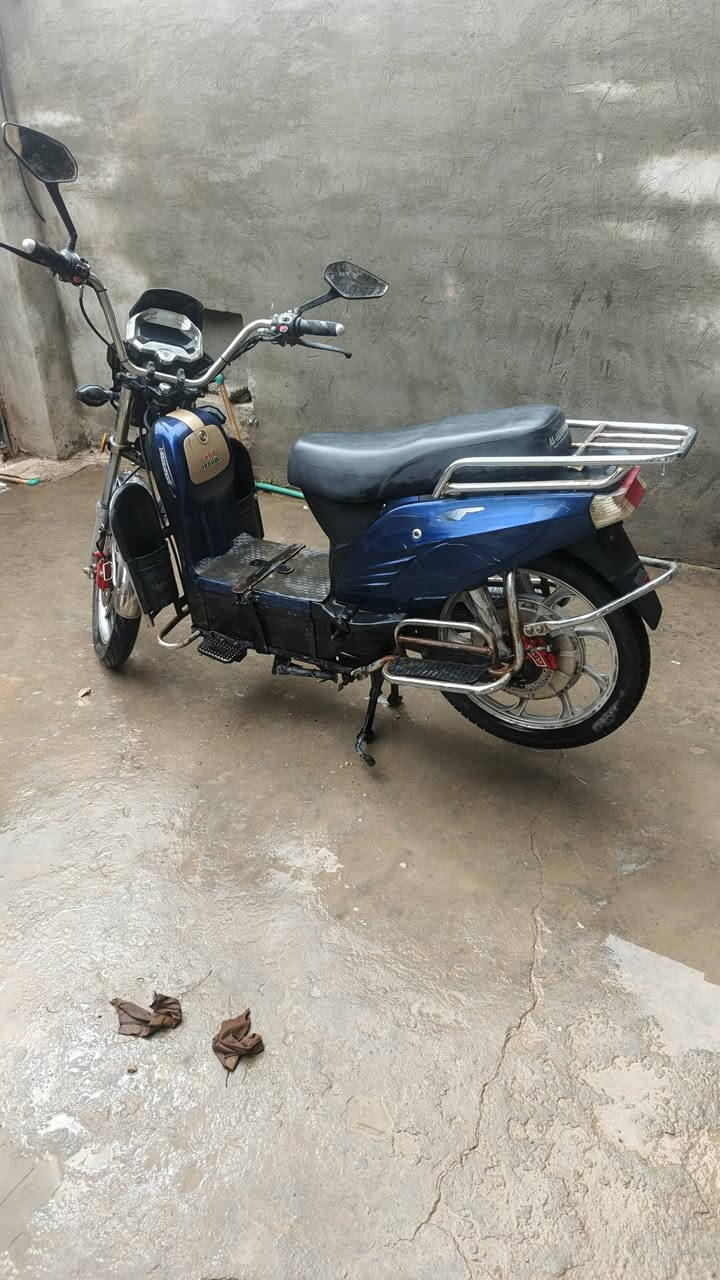 السلام عليكم دراجه هارلي بطاريات فول نضافه كدامك كهربائيات كلها شغاله بصمه تشغيل عن بعد مانع سرقه
الفلوجة حي الشهداء السعر ٣٦٠ ***********
